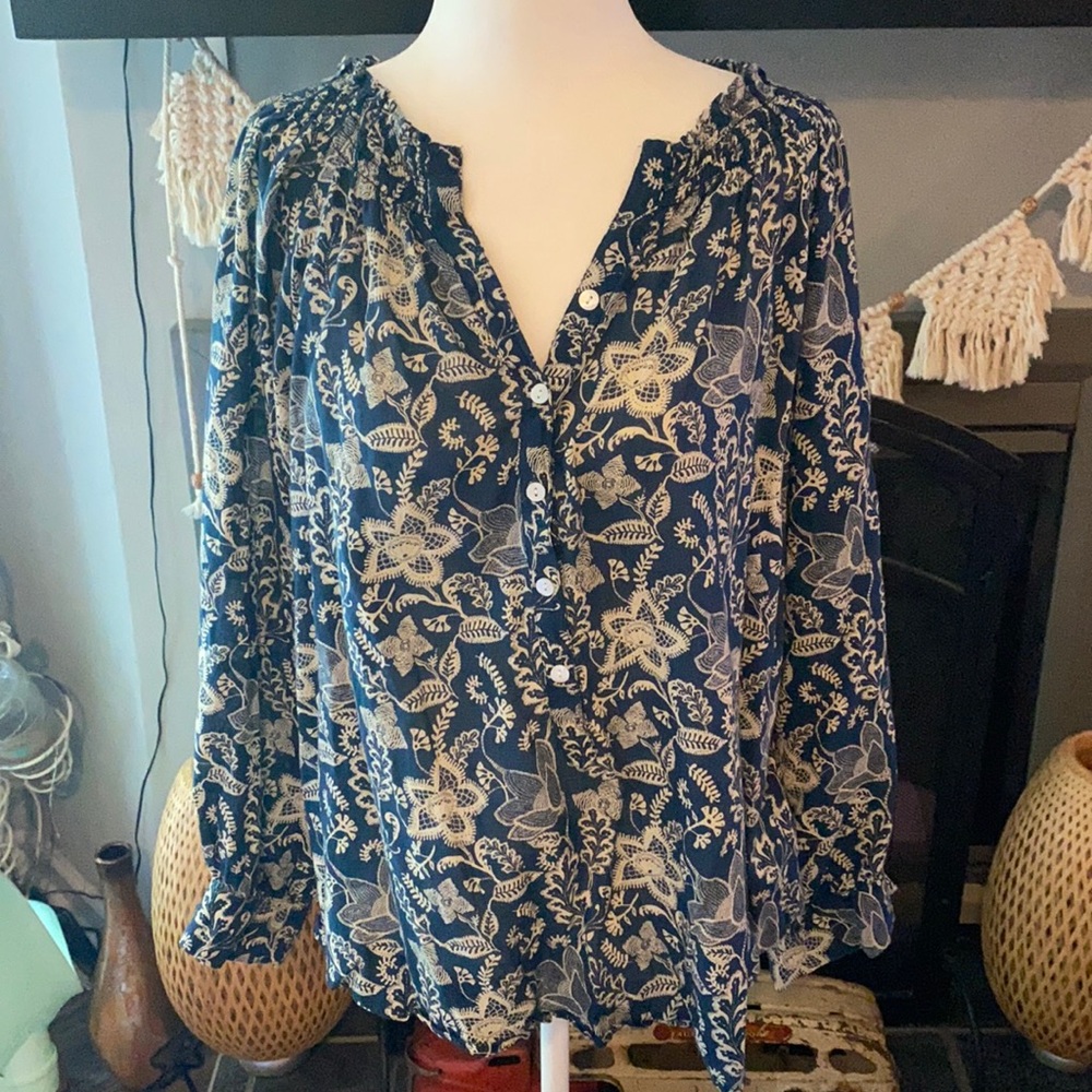 Roller rabbit blouse